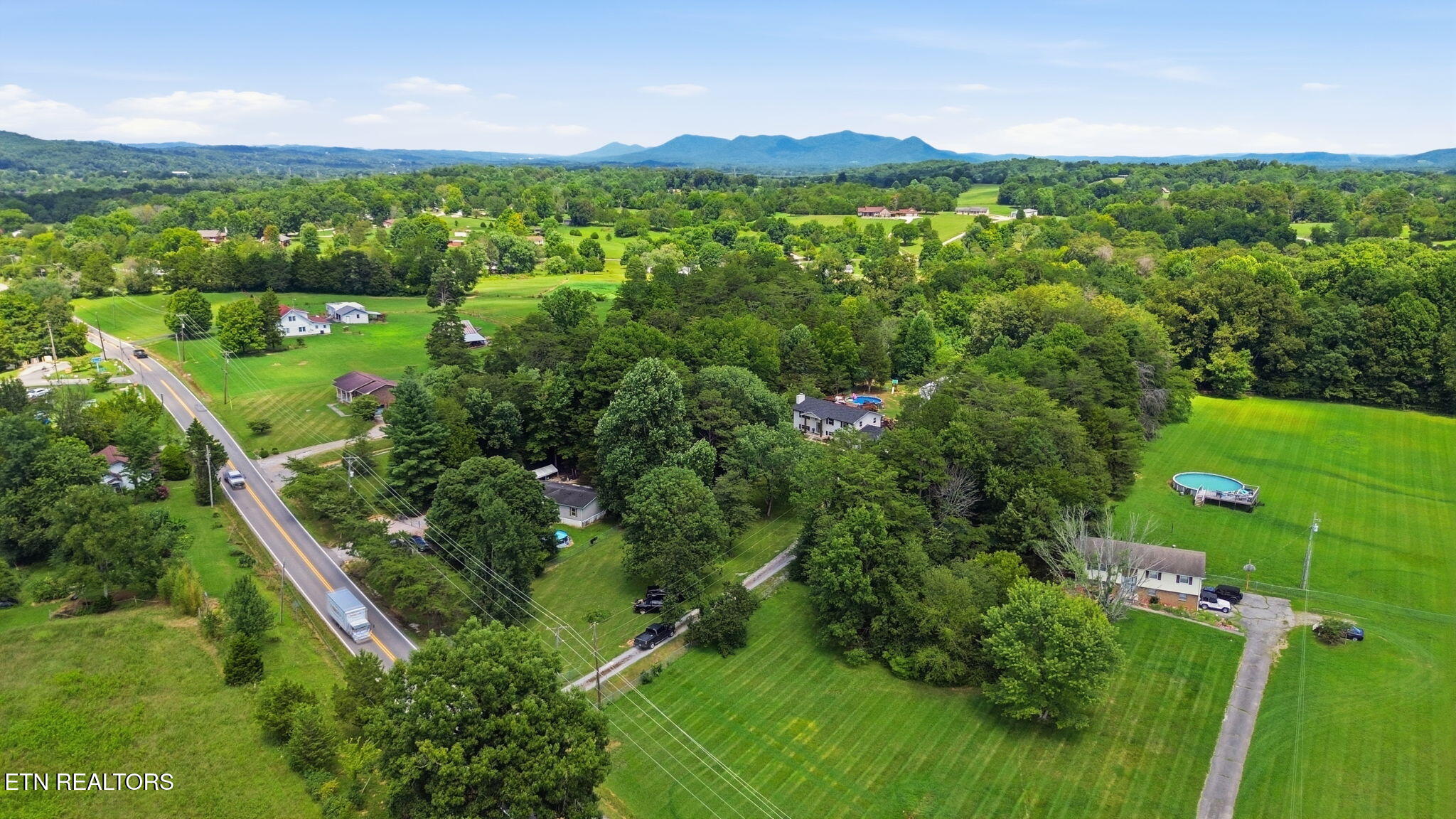 7812 Tazewell Pike Corryton TN 37721