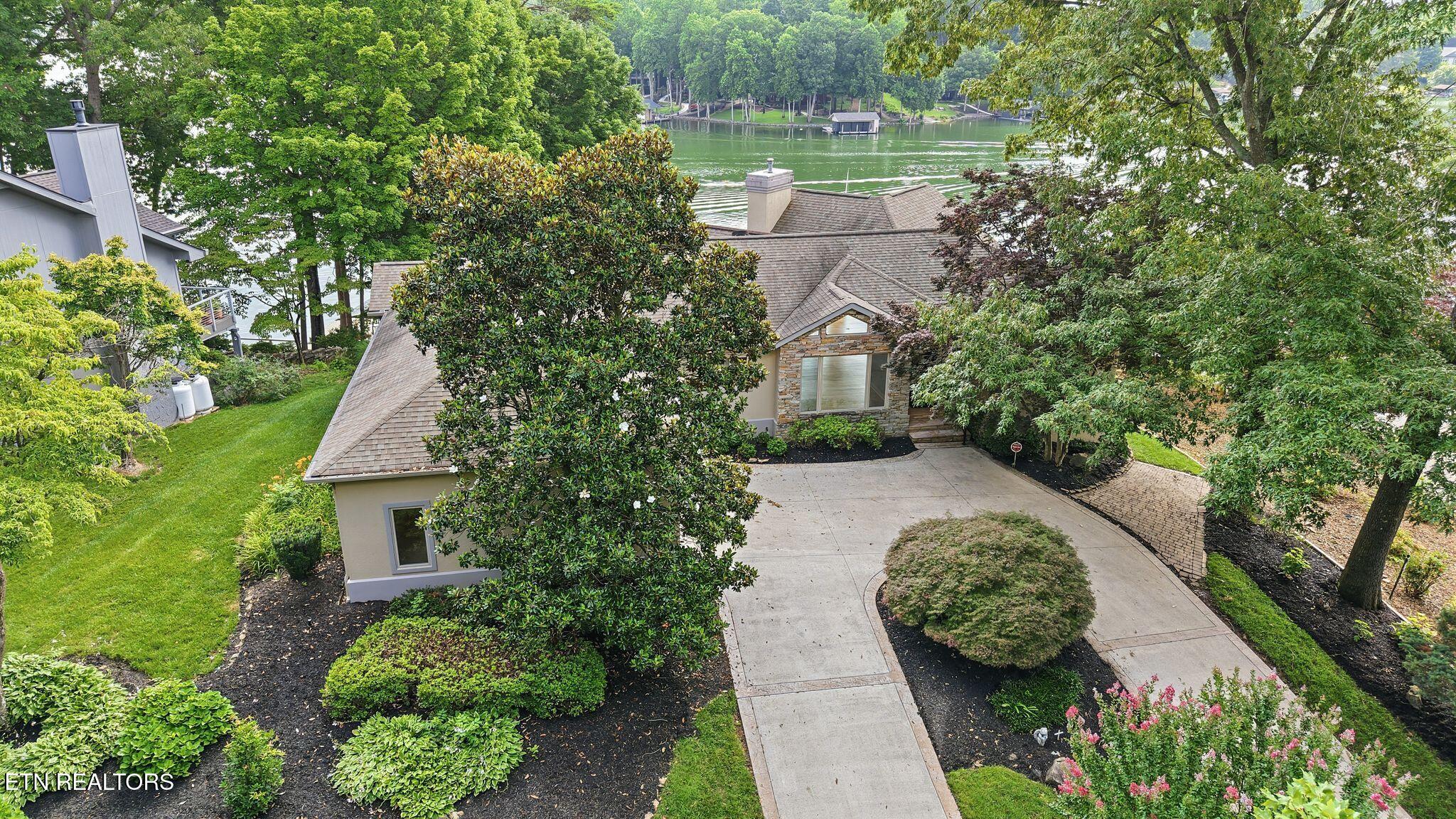212 Kiyuga Lane Loudon TN 37774