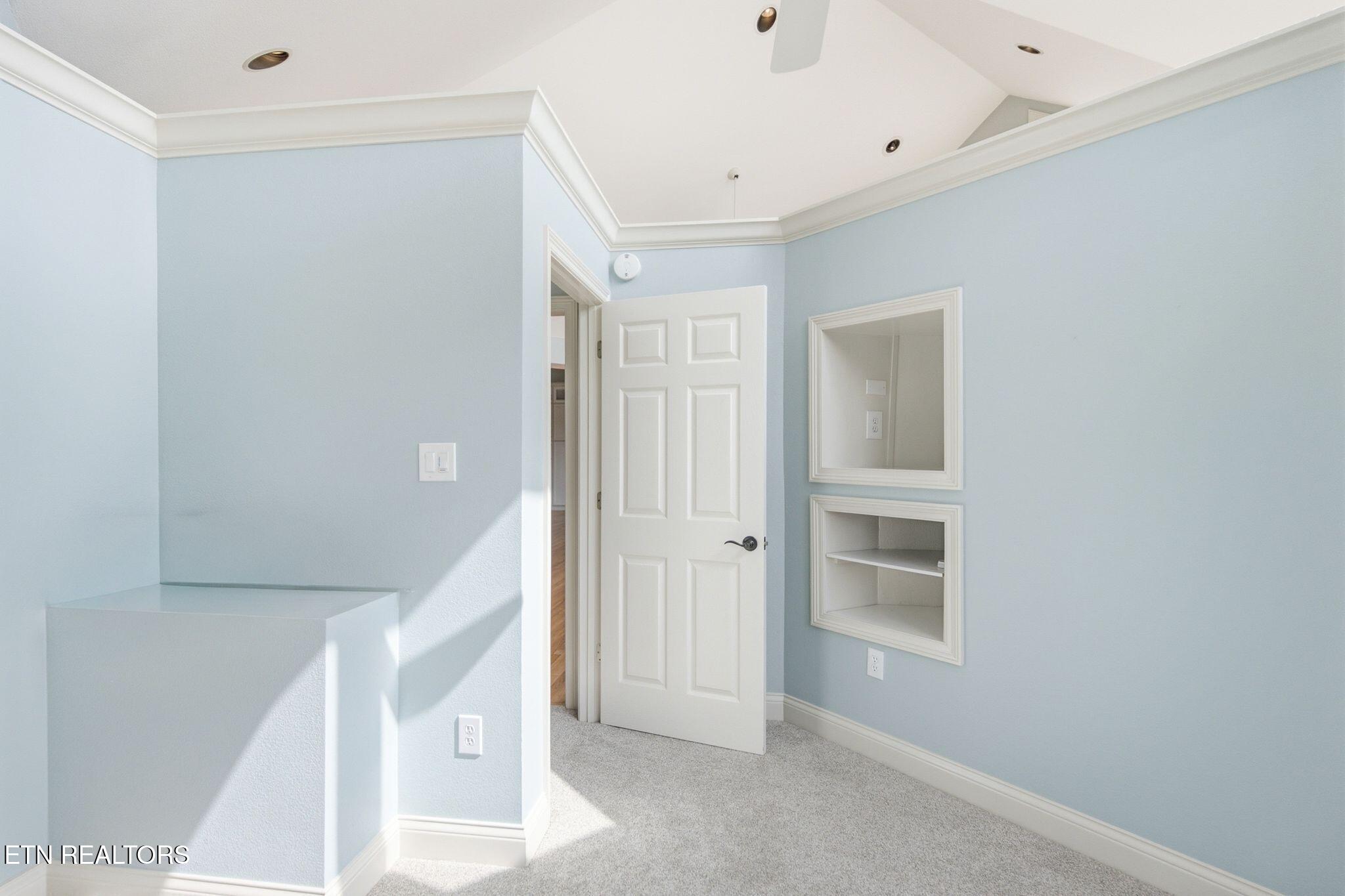 212 Kiyuga Lane Loudon TN 37774