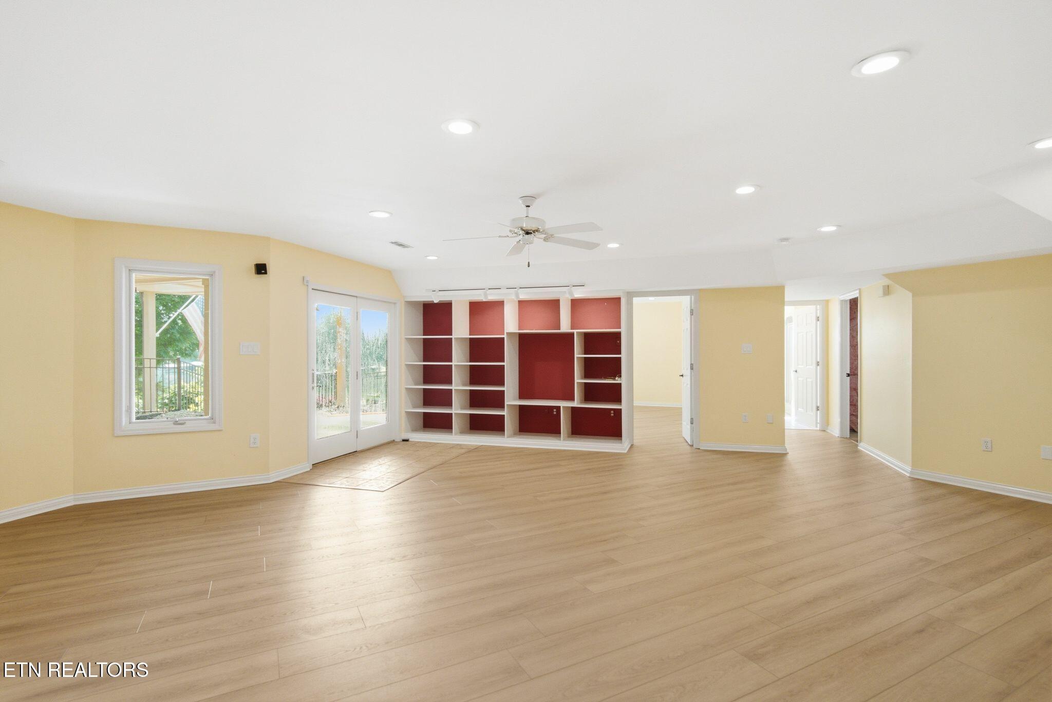 212 Kiyuga Lane Loudon TN 37774