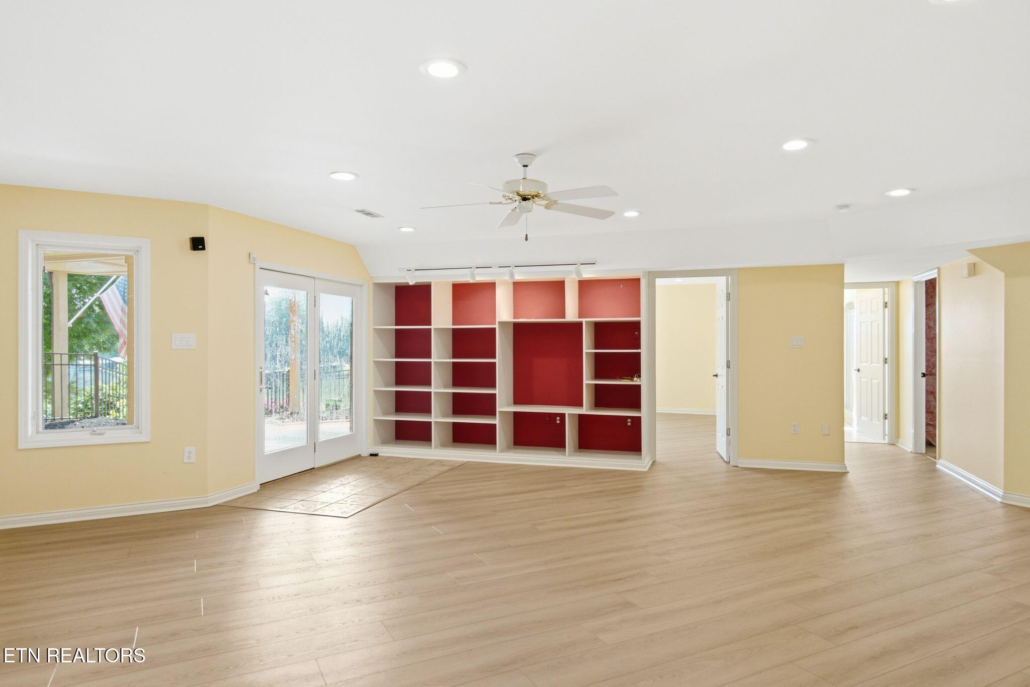 212 Kiyuga Lane Loudon TN 37774