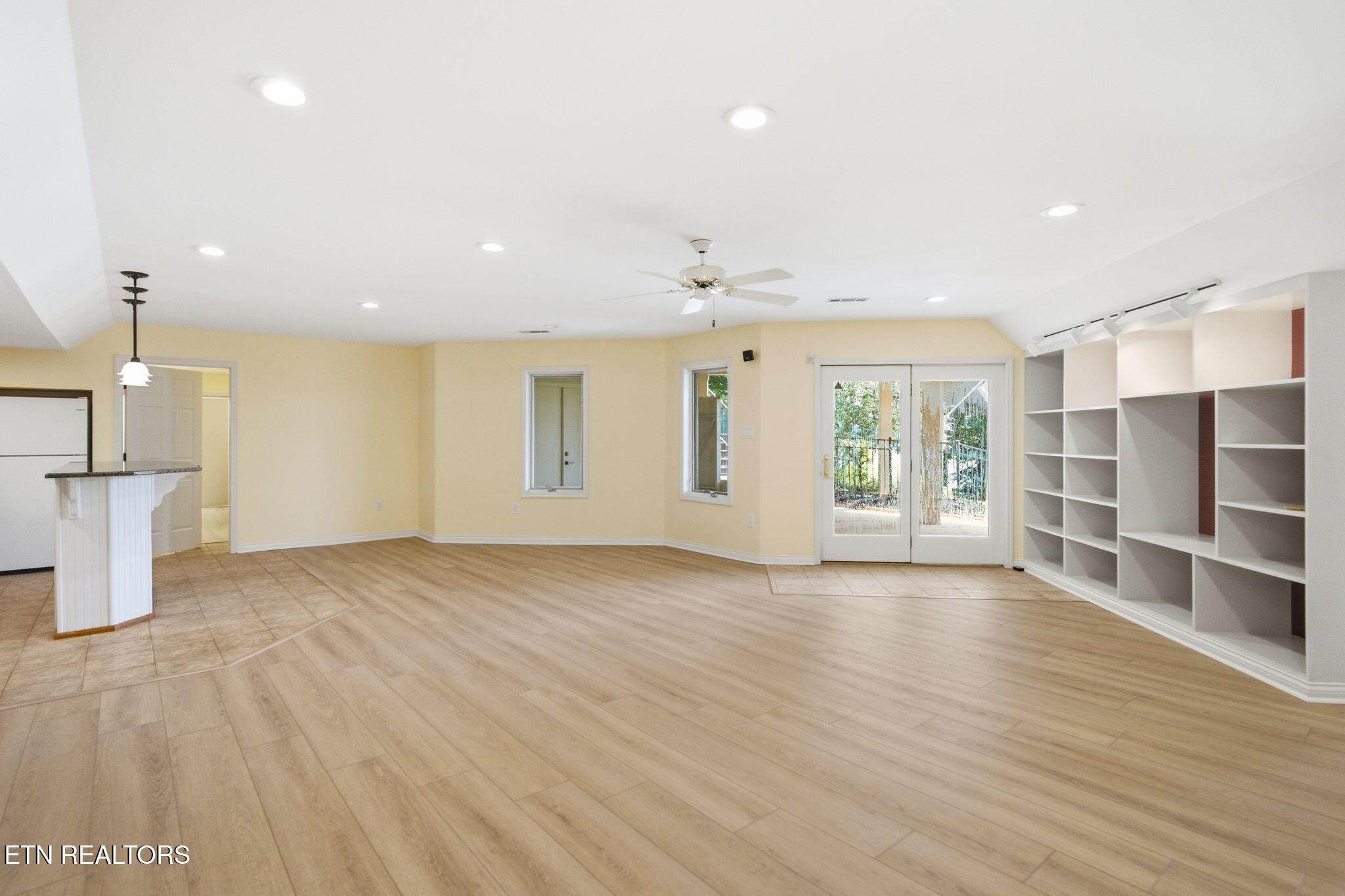 212 Kiyuga Lane Loudon TN 37774