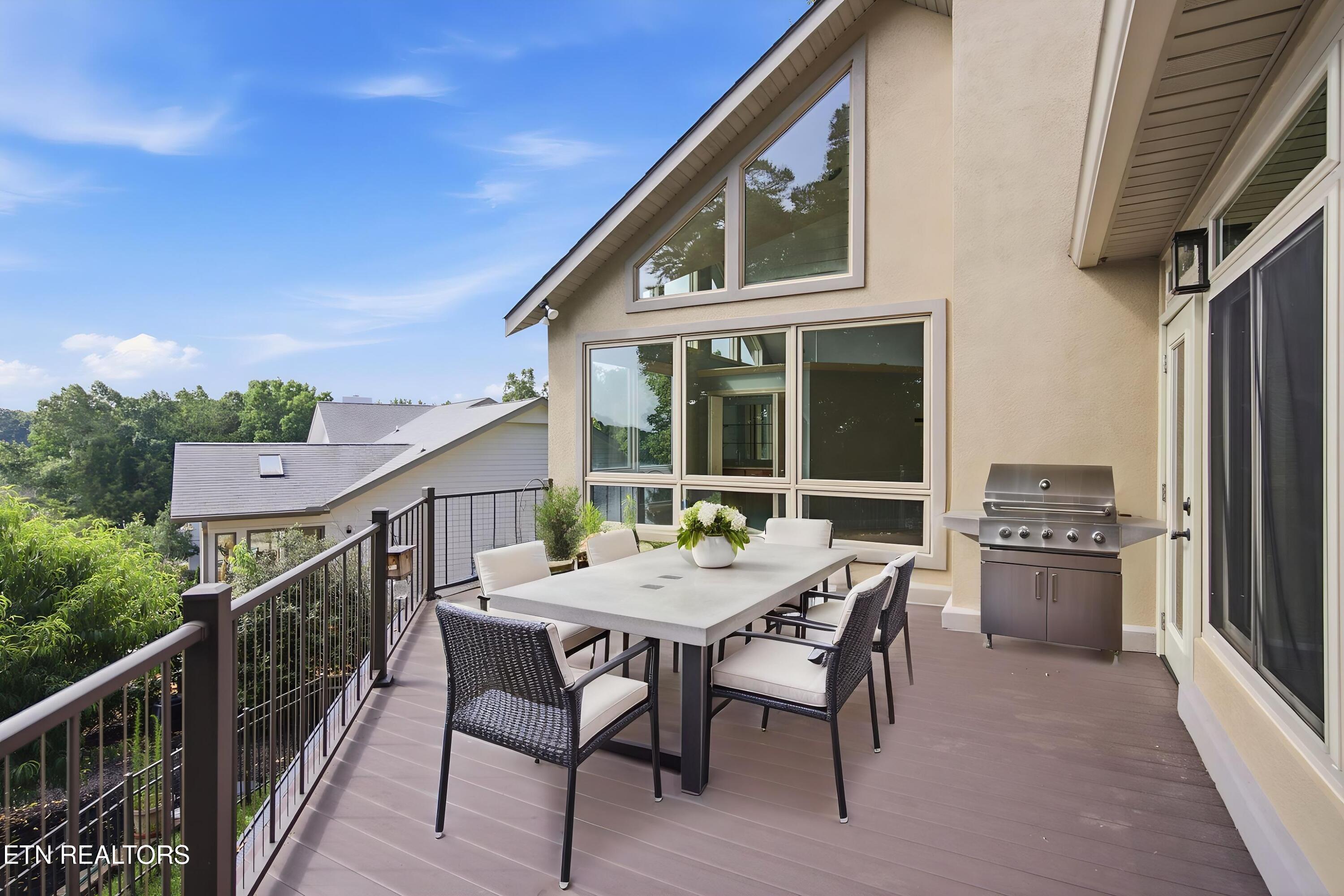 212 Kiyuga Lane Loudon TN 37774
