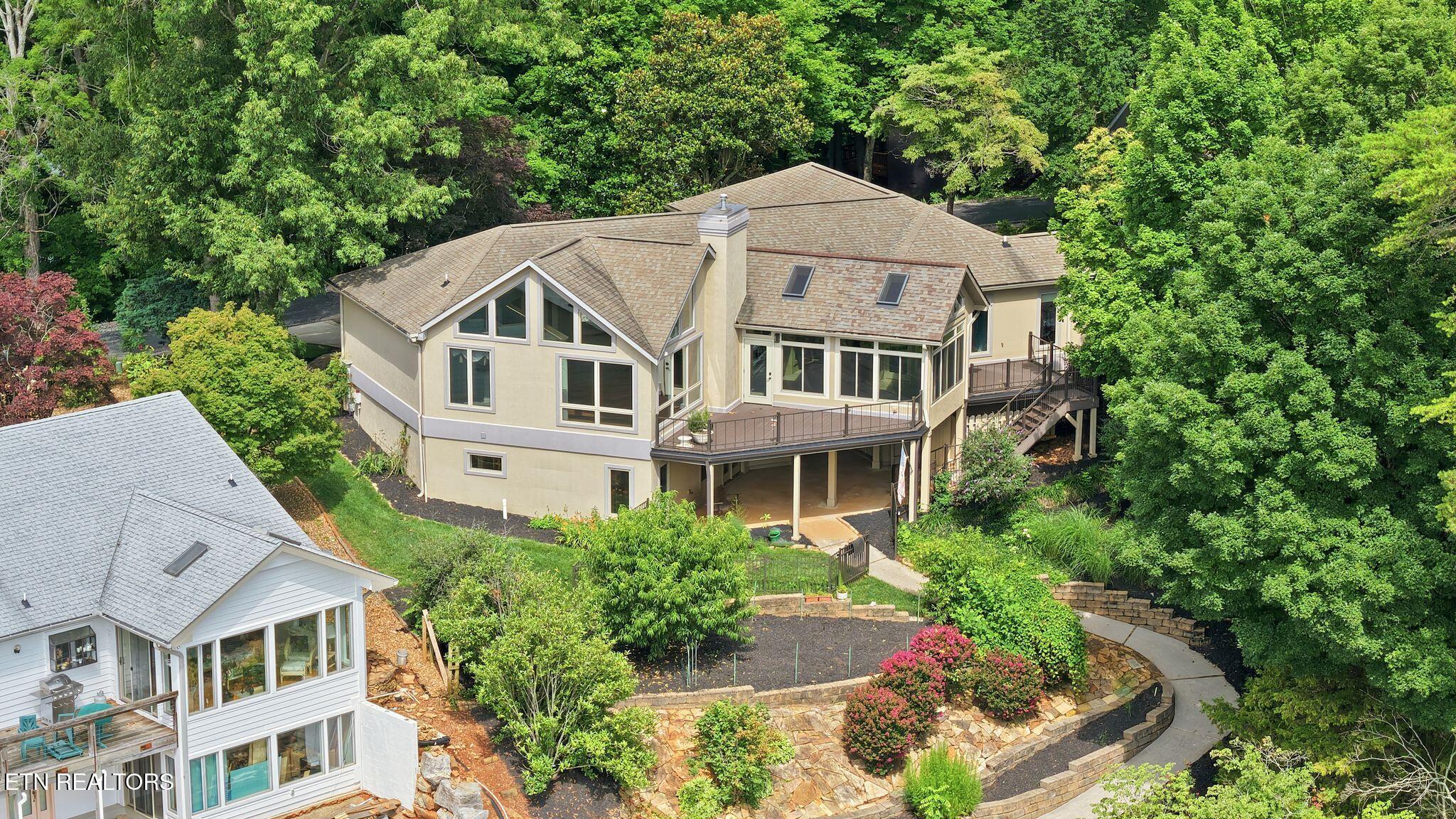 212 Kiyuga Lane Loudon TN 37774