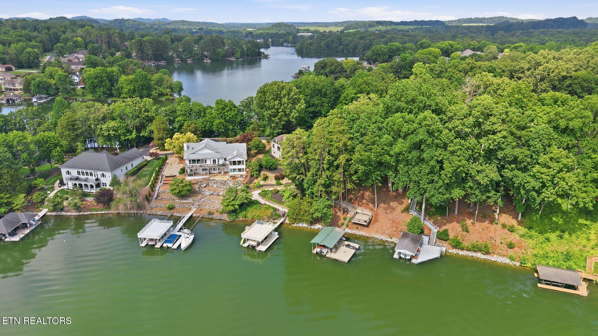 212 Kiyuga Lane Loudon TN 37774