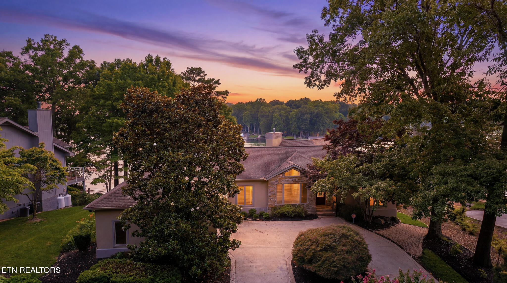 212 Kiyuga Lane Loudon TN 37774