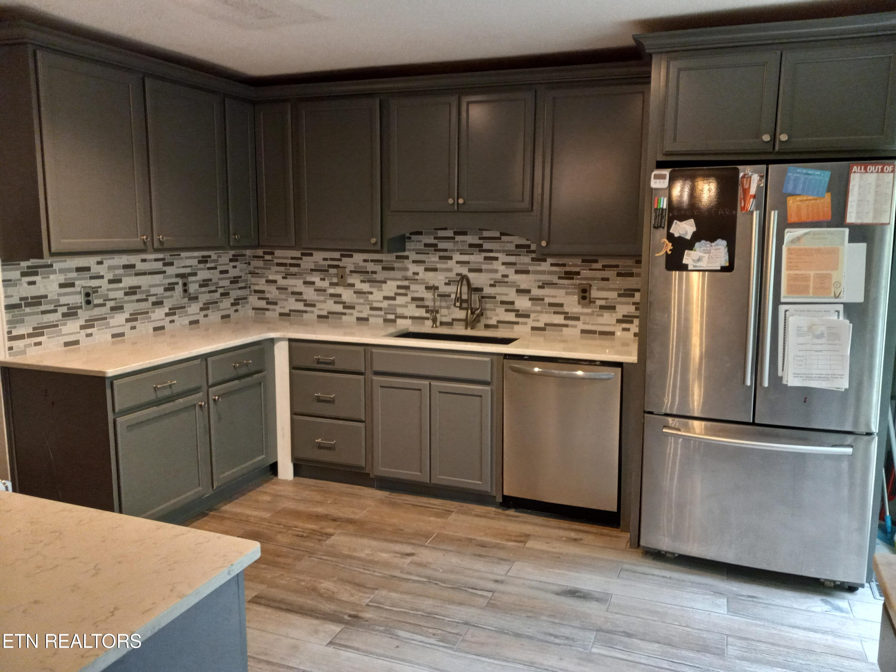 4604 NE Mockingbird Drive Knoxville TN 37918
