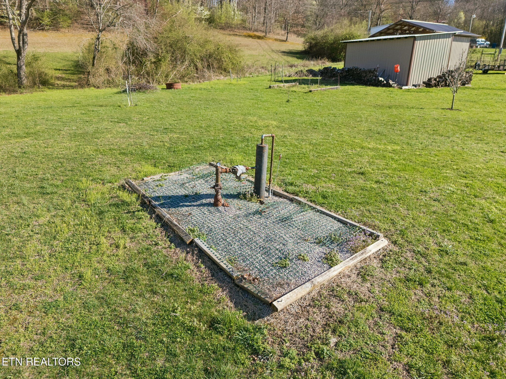 704 Pea Ridge Road Sunbright TN 37872