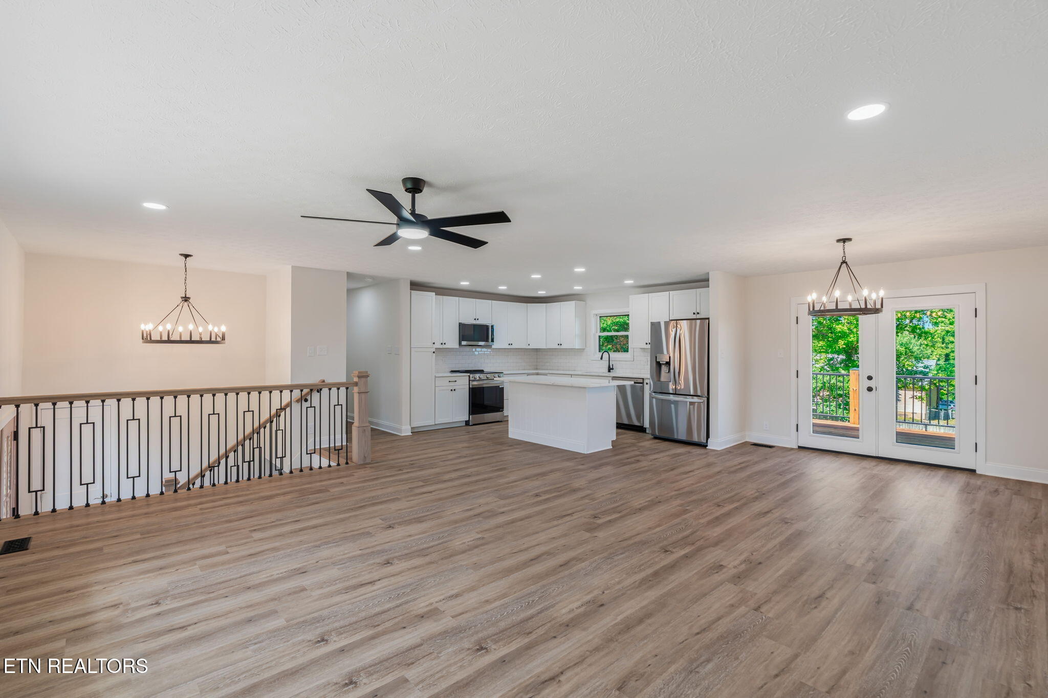 8236 Spruceland Road Powell TN 37849