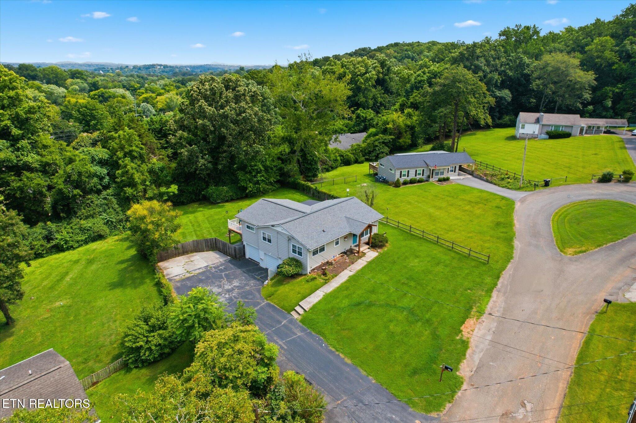 1416 SW Audena Lane Knoxville TN 37919