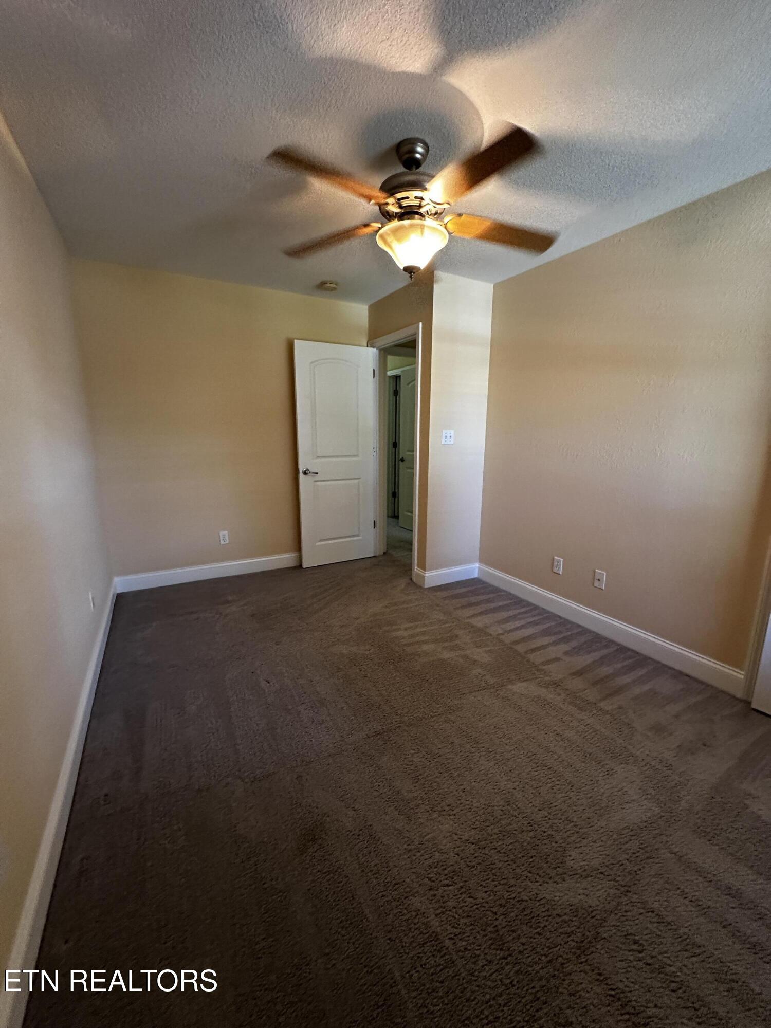 2006 Mccroskey Avenue Knoxville TN 37917