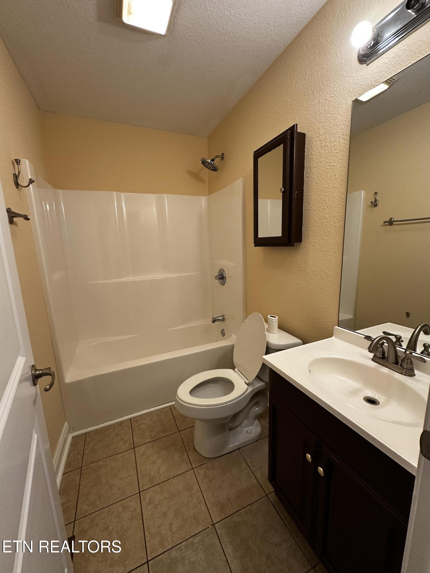 2006 Mccroskey Avenue Knoxville TN 37917