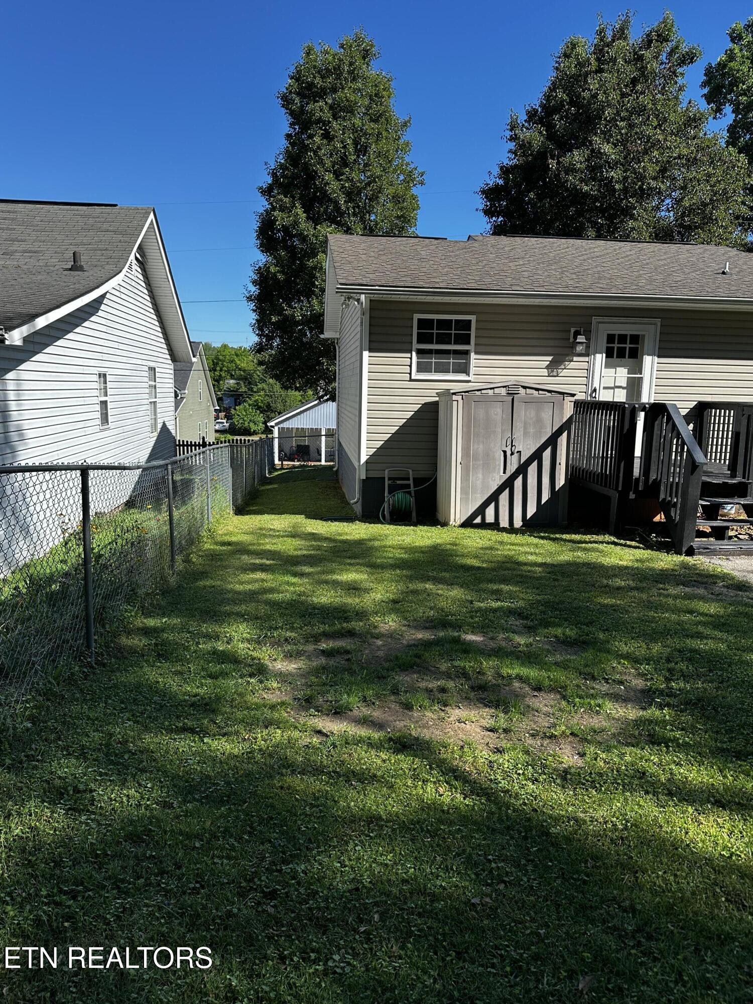 2006 Mccroskey Avenue Knoxville TN 37917