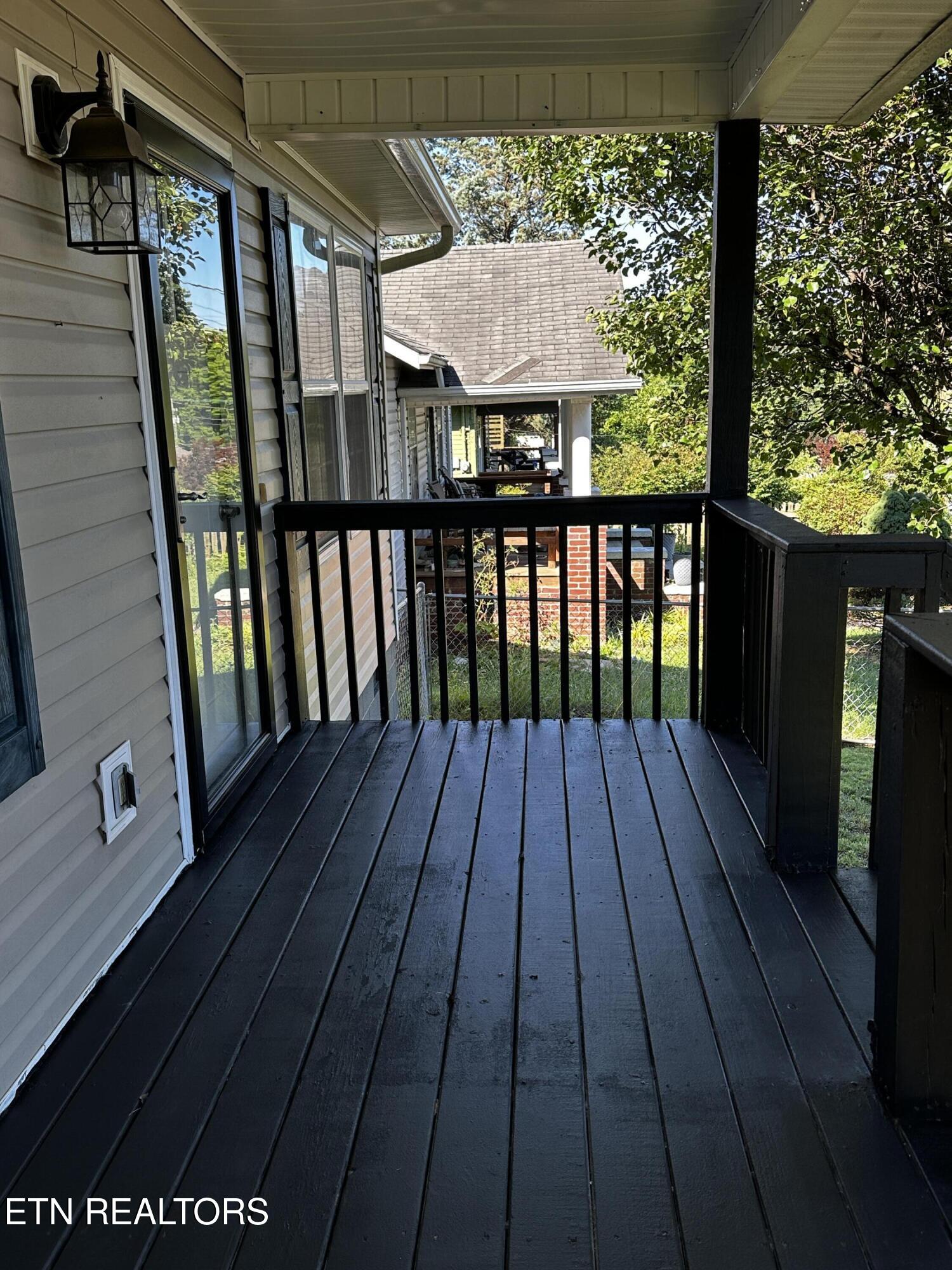 2006 Mccroskey Avenue Knoxville TN 37917