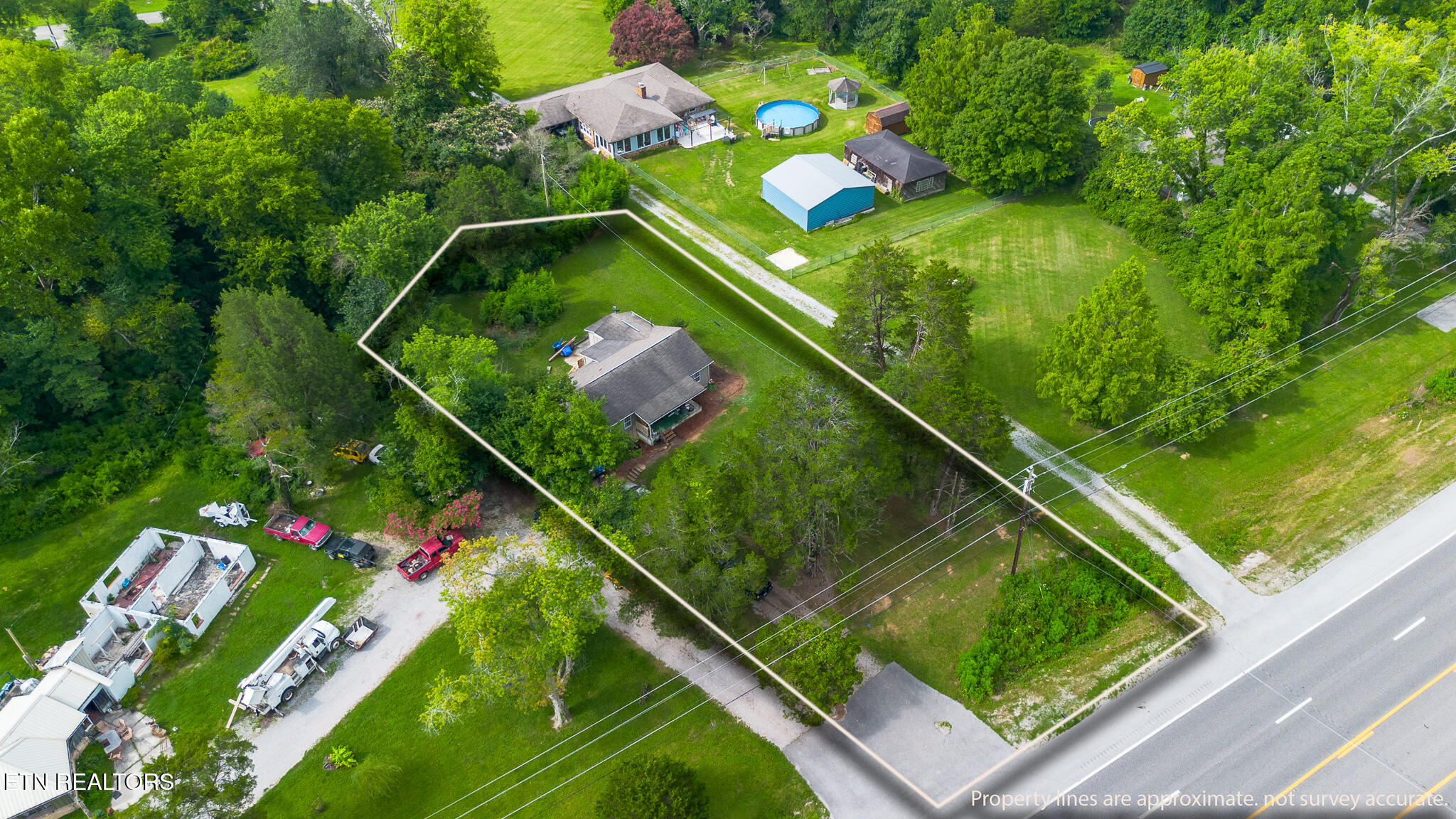 4737 Roane State Highway Rockwood TN 37854