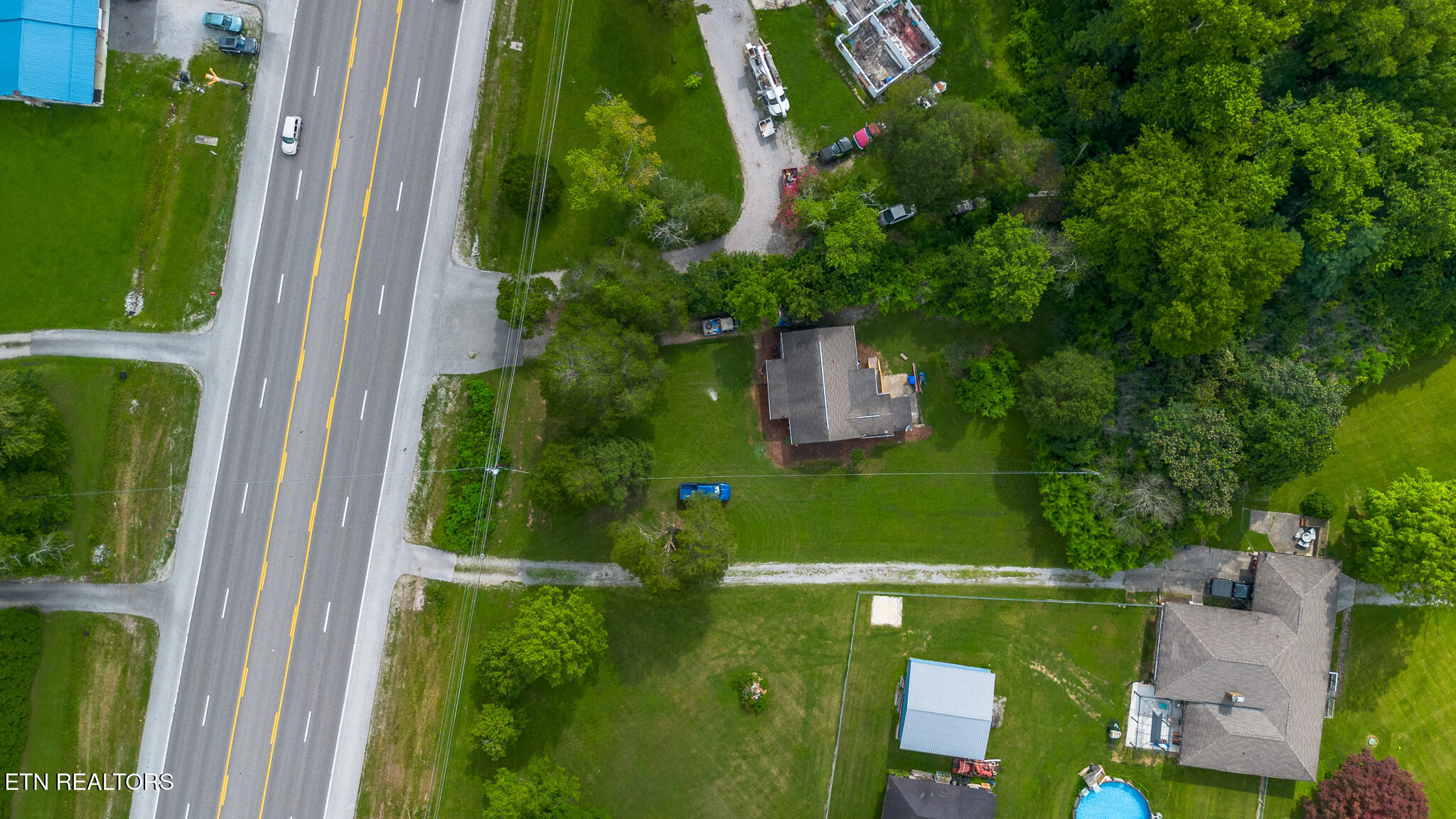 4737 Roane State Highway Rockwood TN 37854