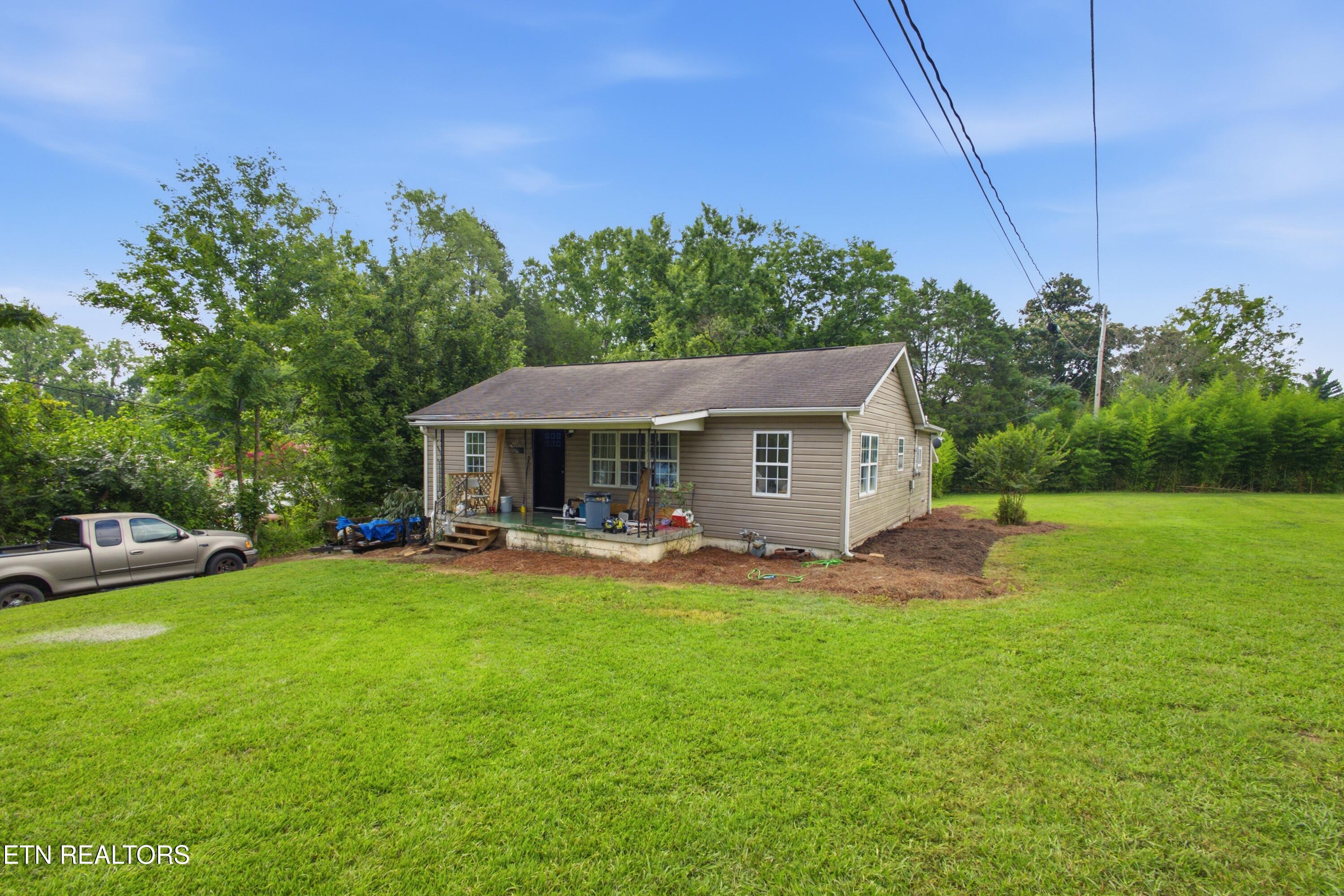 4737 Roane State Highway Rockwood TN 37854