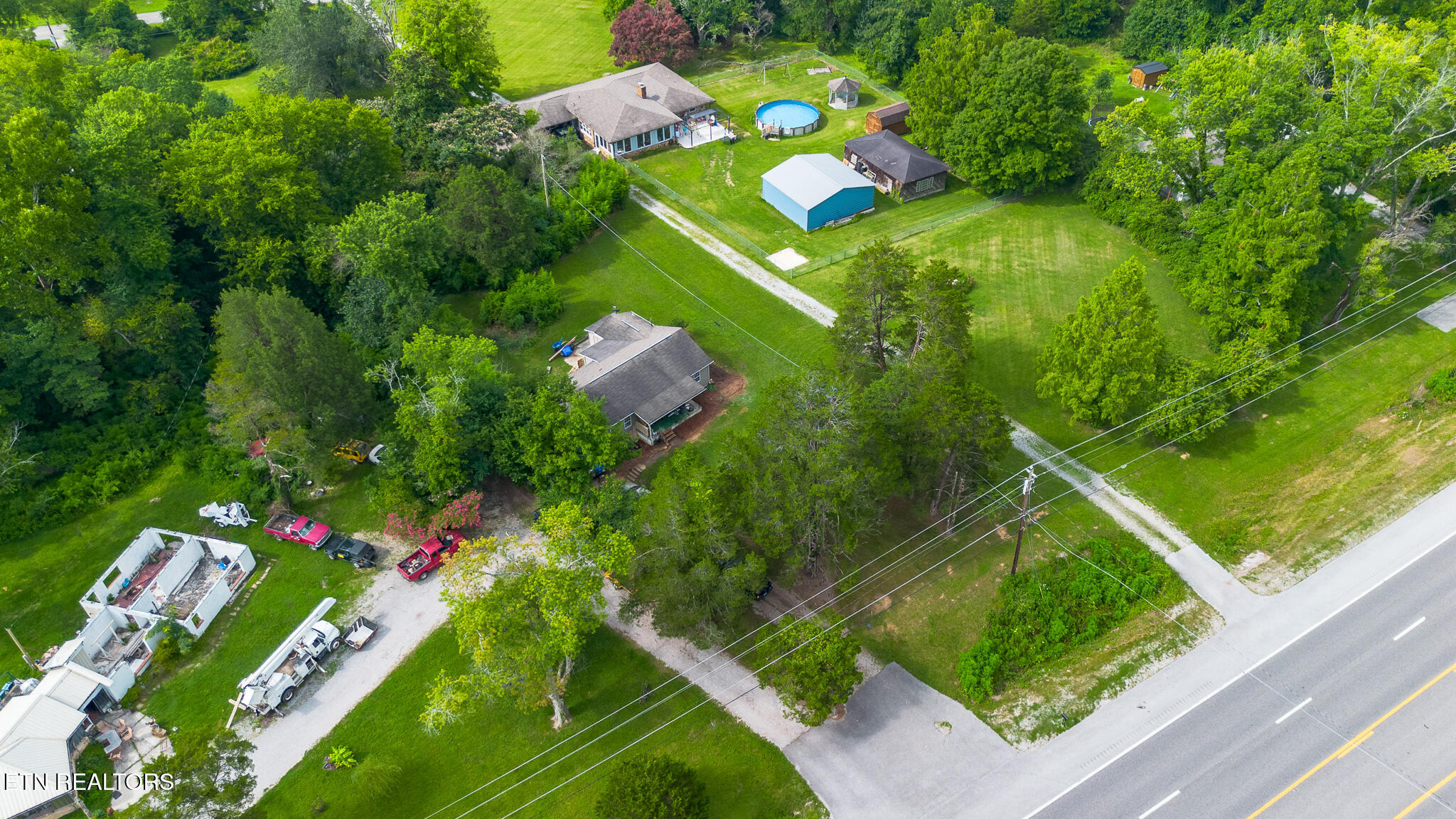 4737 Roane State Highway Rockwood TN 37854