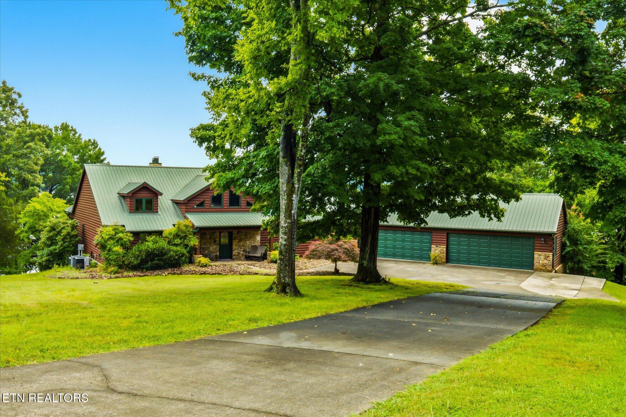 2114 Bridge View Drive Dandridge TN 37725