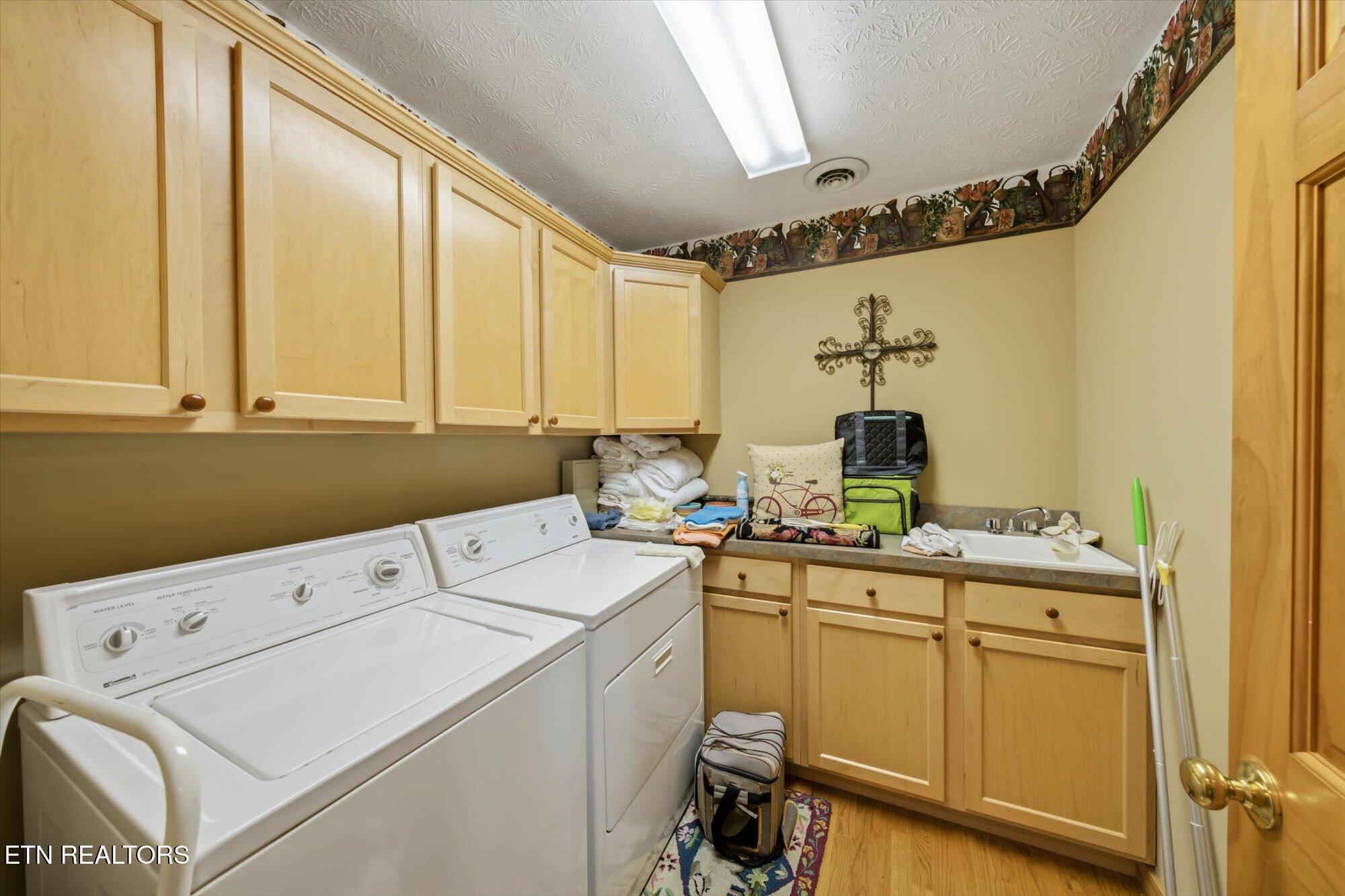 2114 Bridge View Drive Dandridge TN 37725