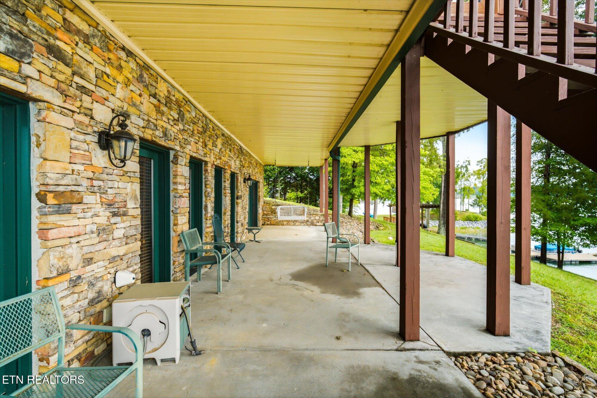 2114 Bridge View Drive Dandridge TN 37725