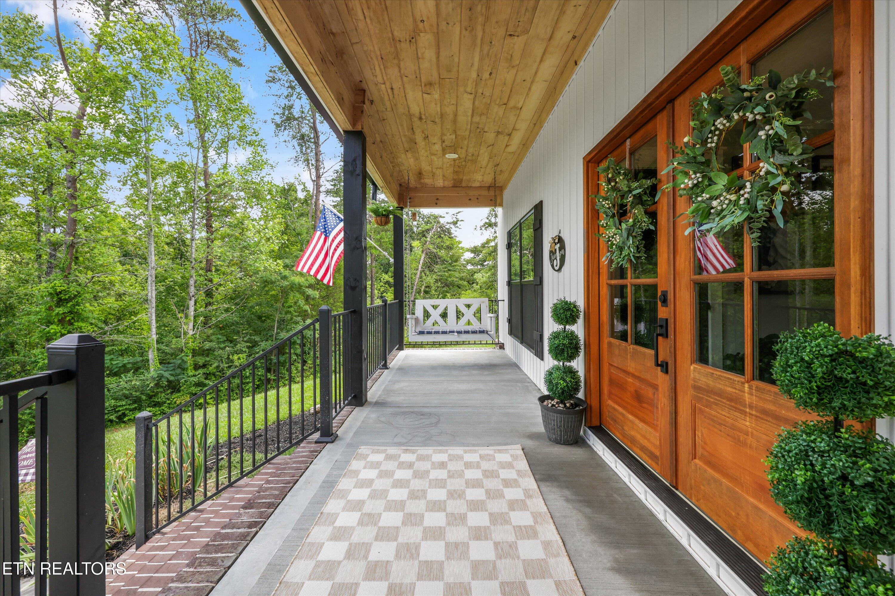 4368 Vinegar Valley Road Friendsville TN 37737