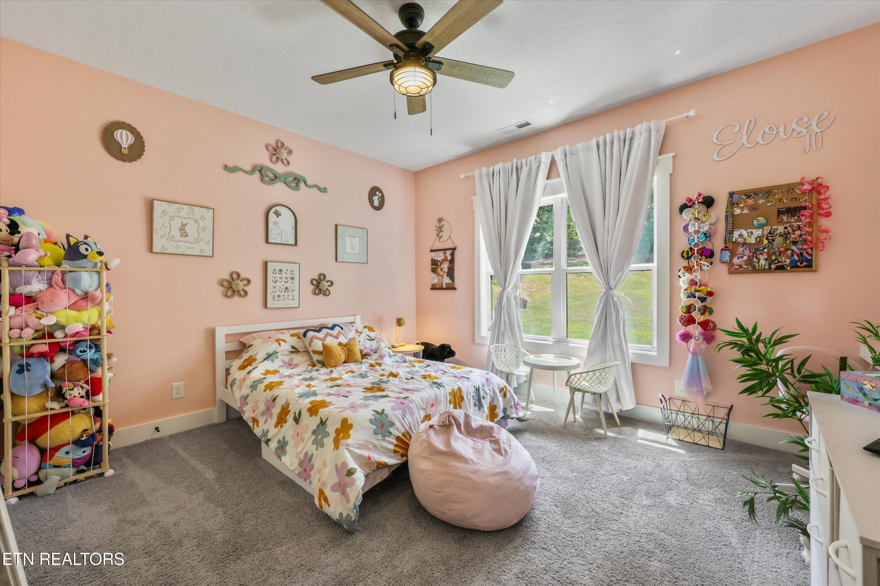 4368 Vinegar Valley Road Friendsville TN 37737