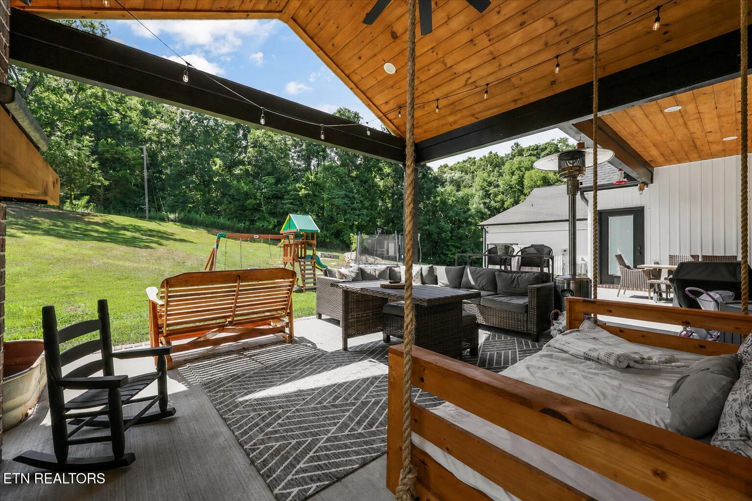 4368 Vinegar Valley Road Friendsville TN 37737