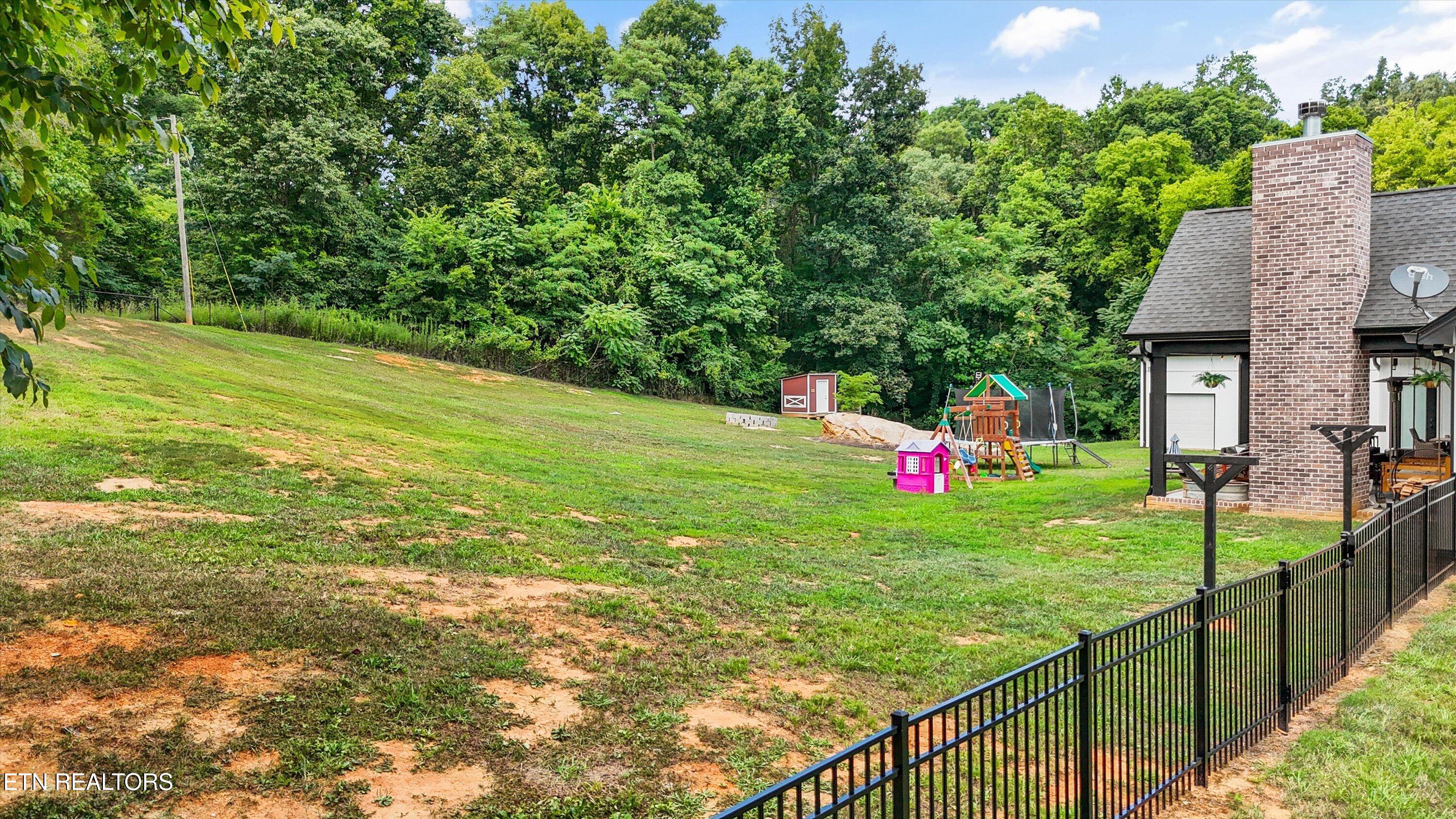 4368 Vinegar Valley Road Friendsville TN 37737