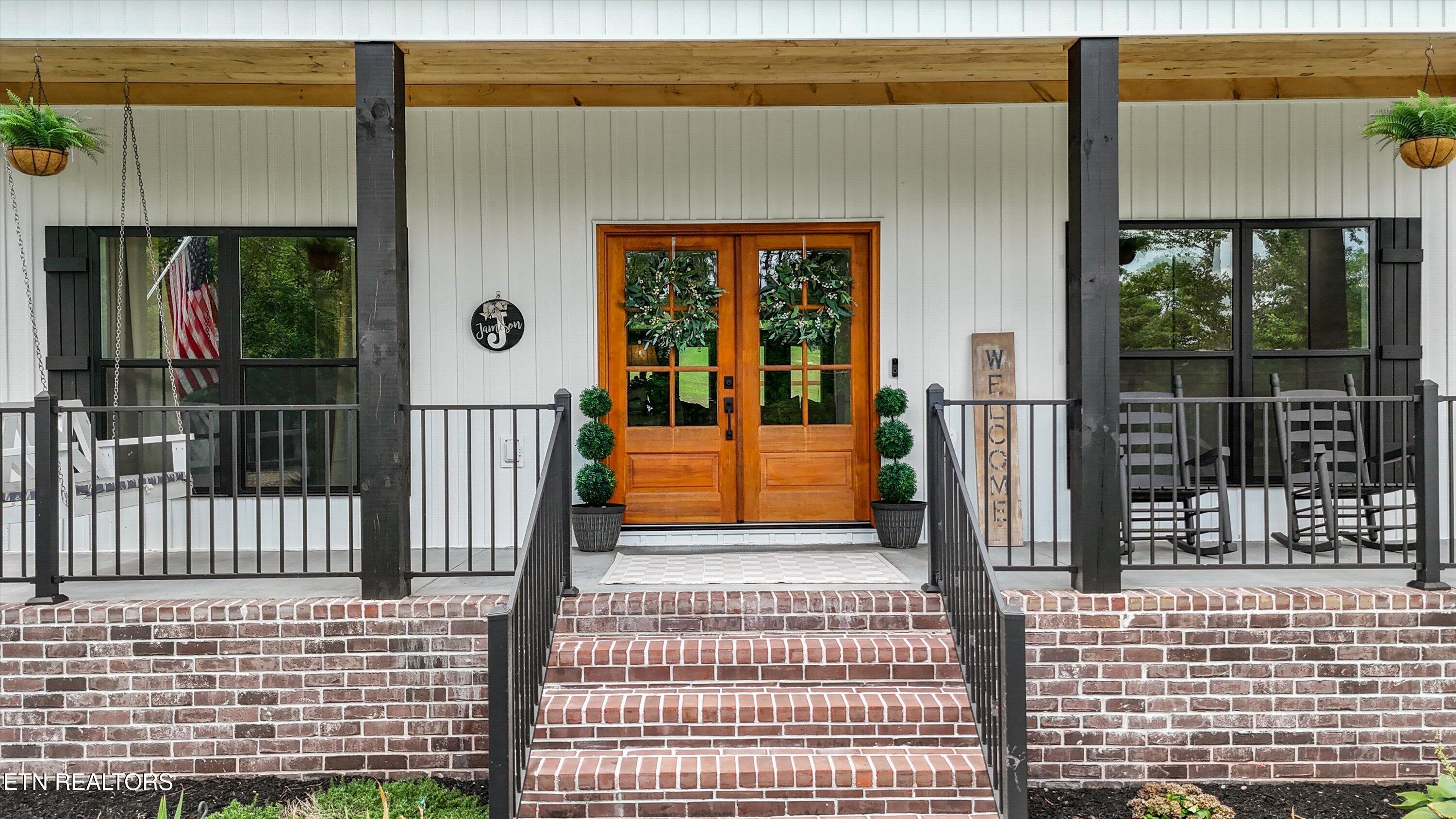 4368 Vinegar Valley Road Friendsville TN 37737