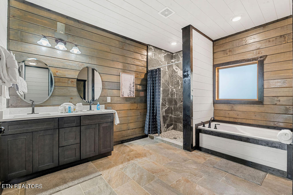 1611 White Halo Court Sevierville TN 37876