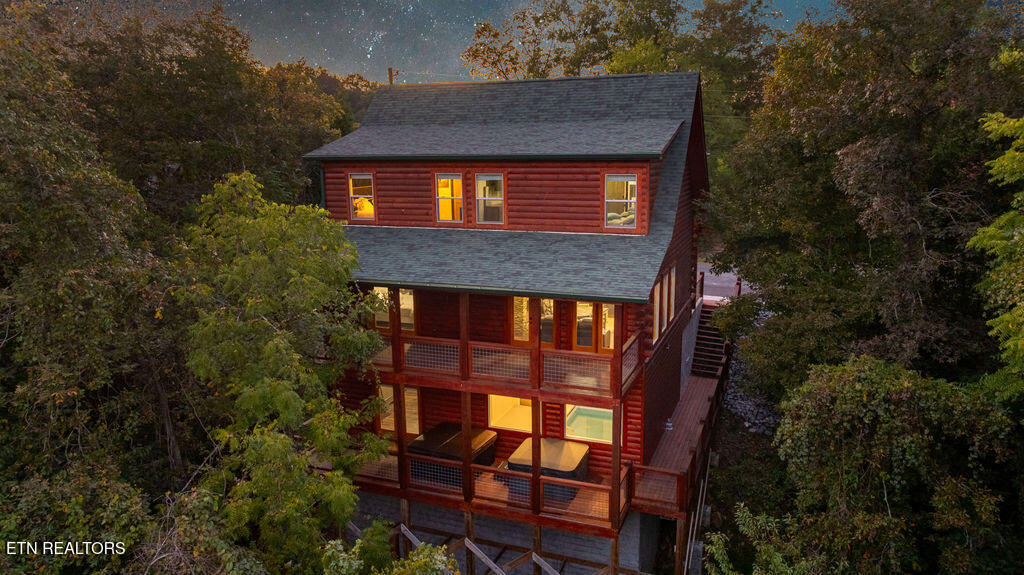 1611 White Halo Court Sevierville TN 37876