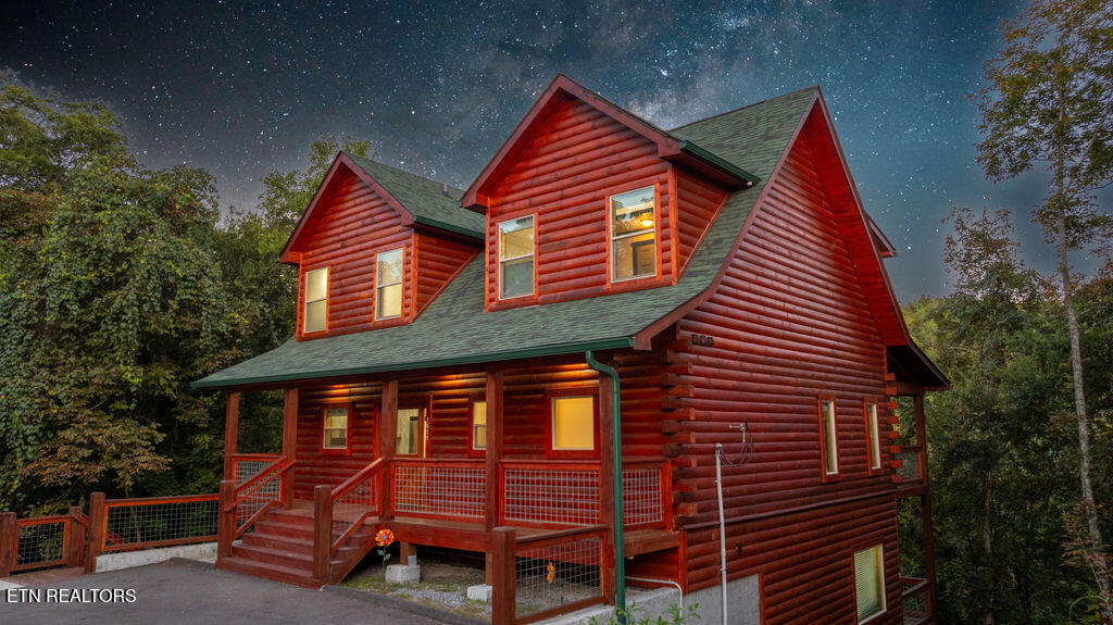1611 White Halo Court Sevierville TN 37876