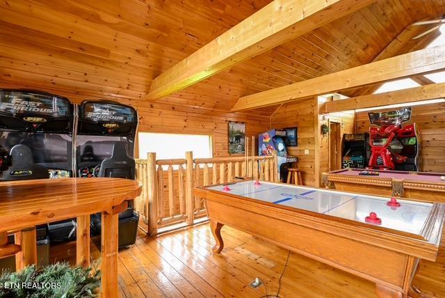 1044 Black Bear Cub Way Sevierville TN 37862