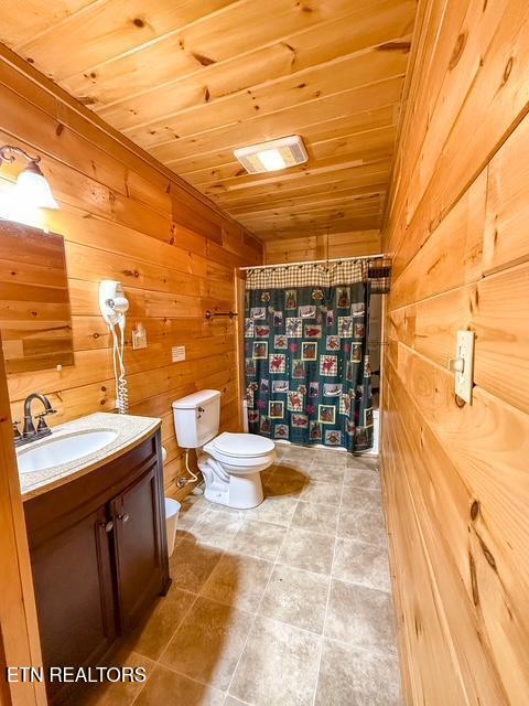 1044 Black Bear Cub Way Sevierville TN 37862