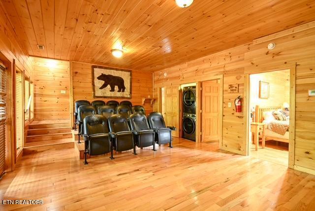 1044 Black Bear Cub Way Sevierville TN 37862