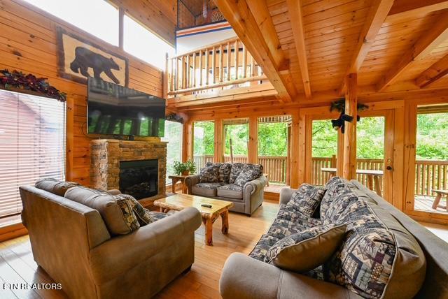 1044 Black Bear Cub Way Sevierville TN 37862