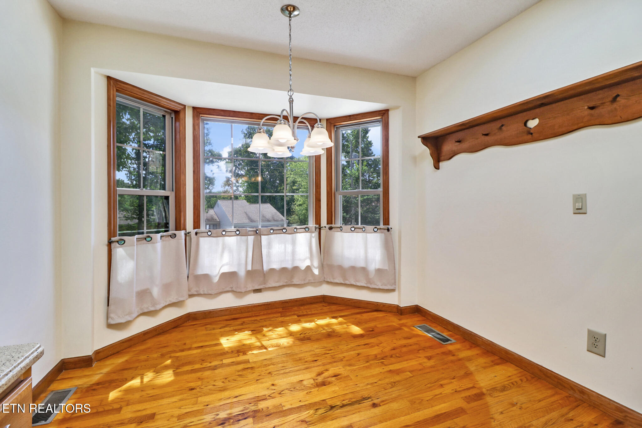 143 Sugarbush Circle Crossville TN 38558