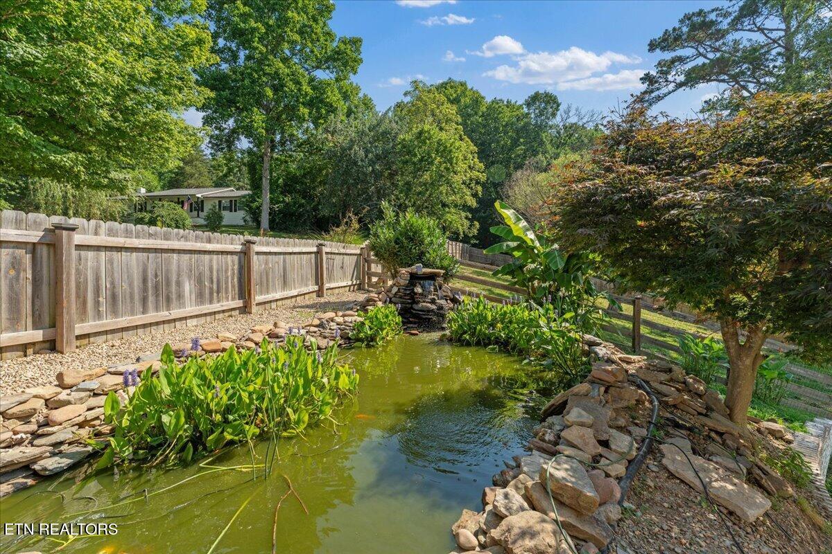 8528 Heiskell Road Powell TN 37849