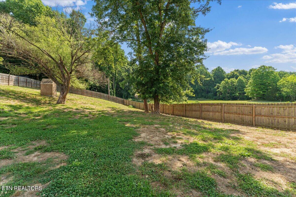 8528 Heiskell Road Powell TN 37849