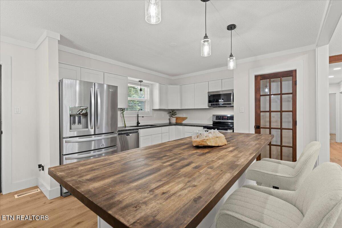 8528 Heiskell Road Powell TN 37849
