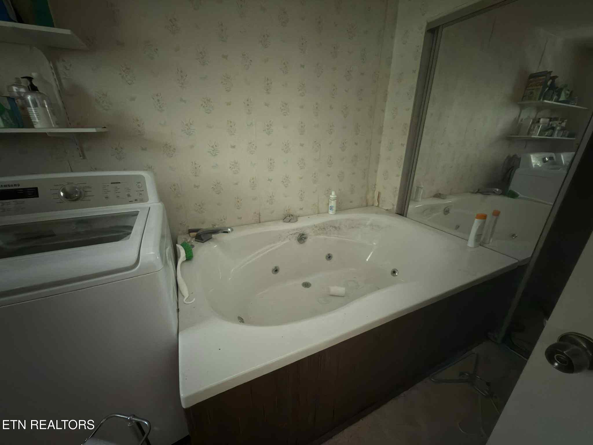 434 Oak Circle Oliver Springs TN 37840