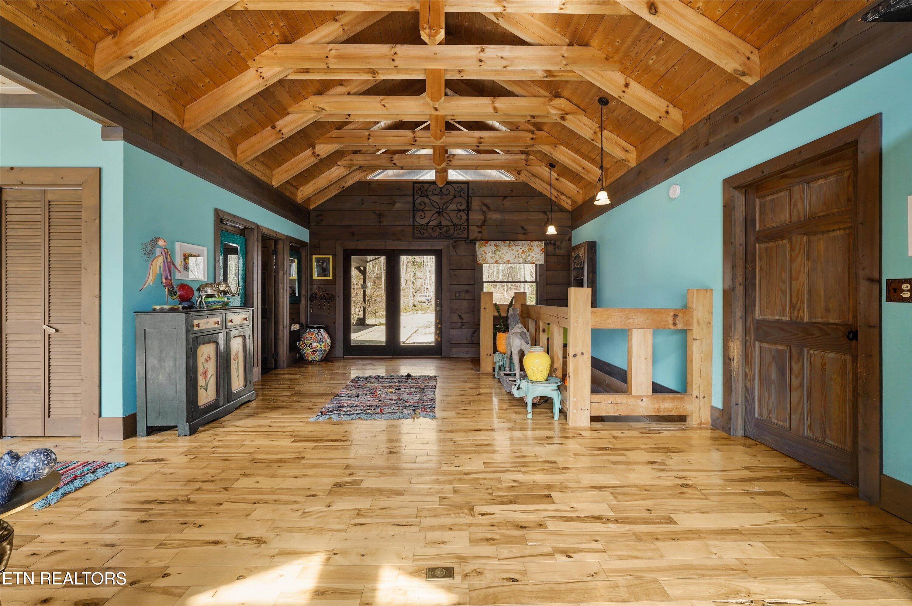 575 Ironsburg Road Tellico Plains TN 37385