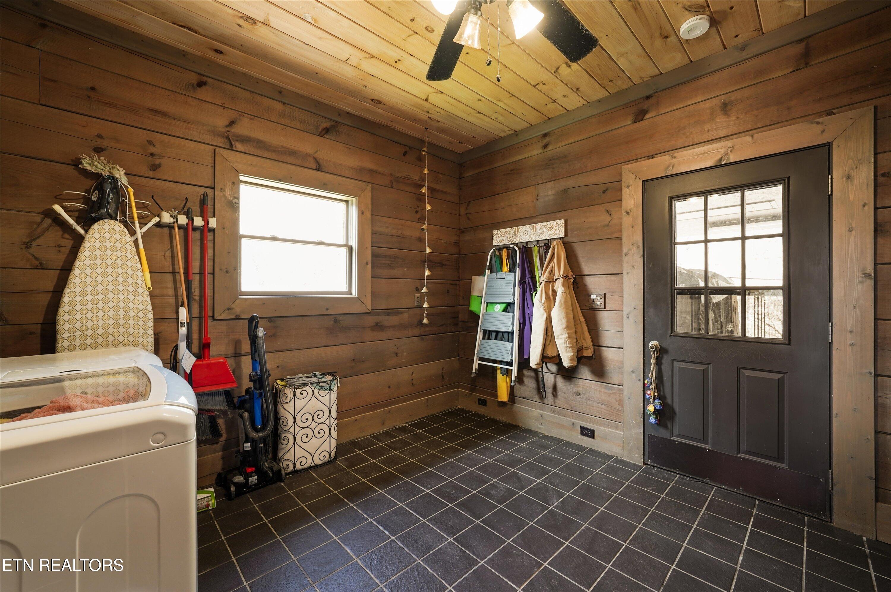 575 Ironsburg Road Tellico Plains TN 37385