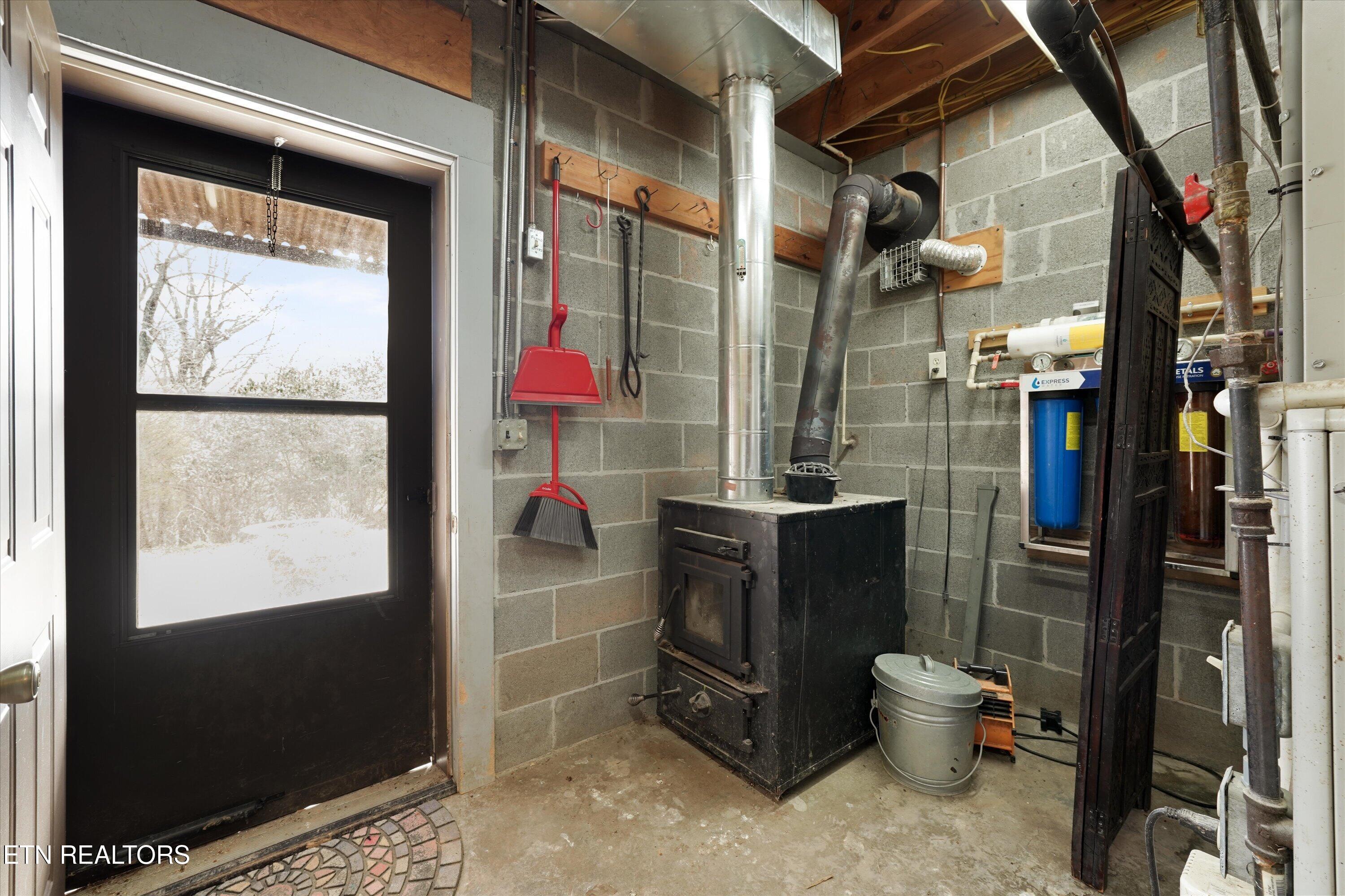 575 Ironsburg Road Tellico Plains TN 37385