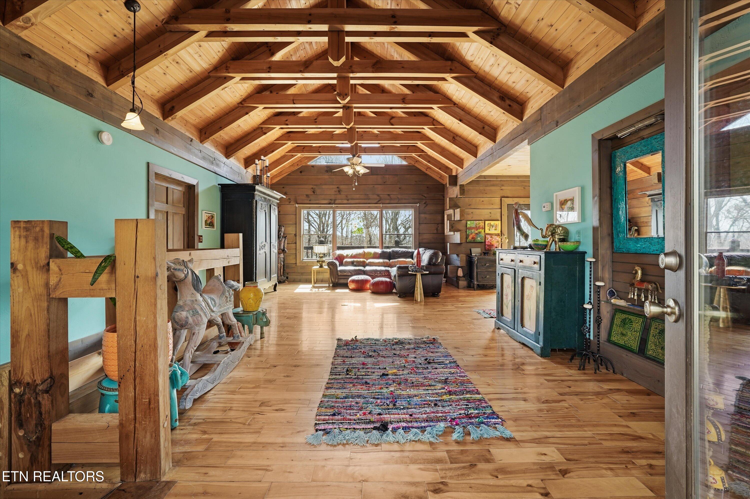 575 Ironsburg Road Tellico Plains TN 37385