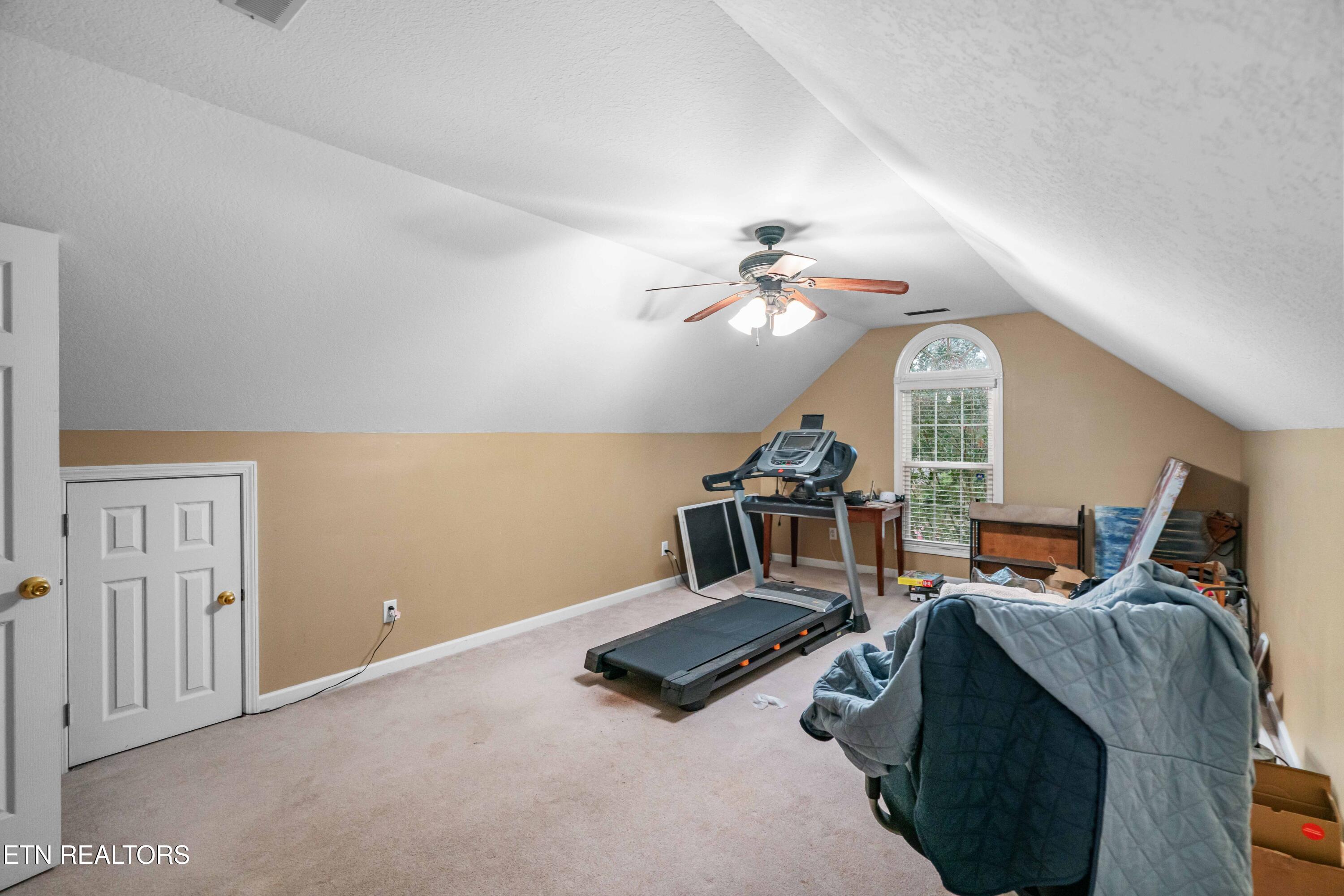7819 La Barrington Boulevard Powell TN 37849