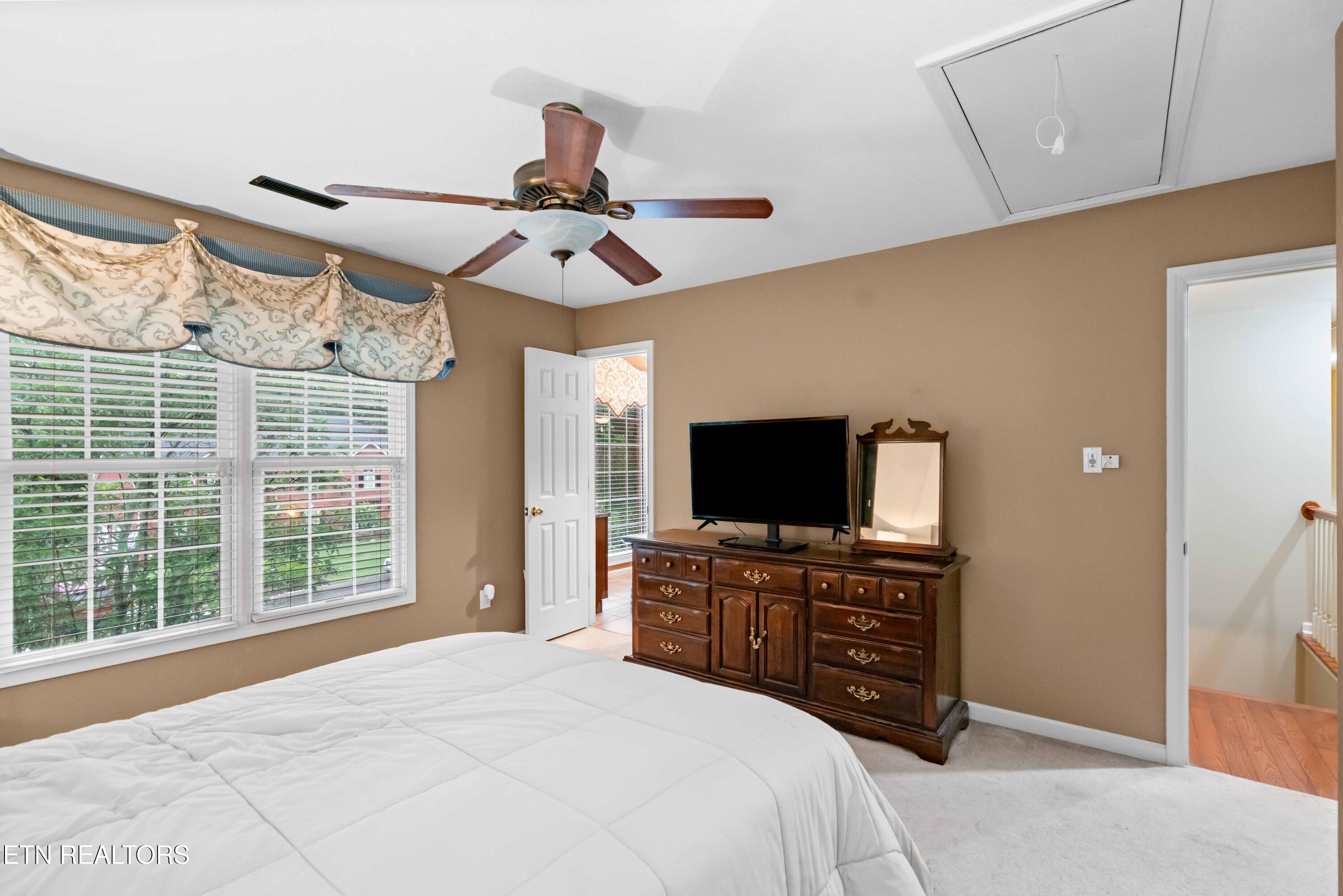 7819 La Barrington Boulevard Powell TN 37849