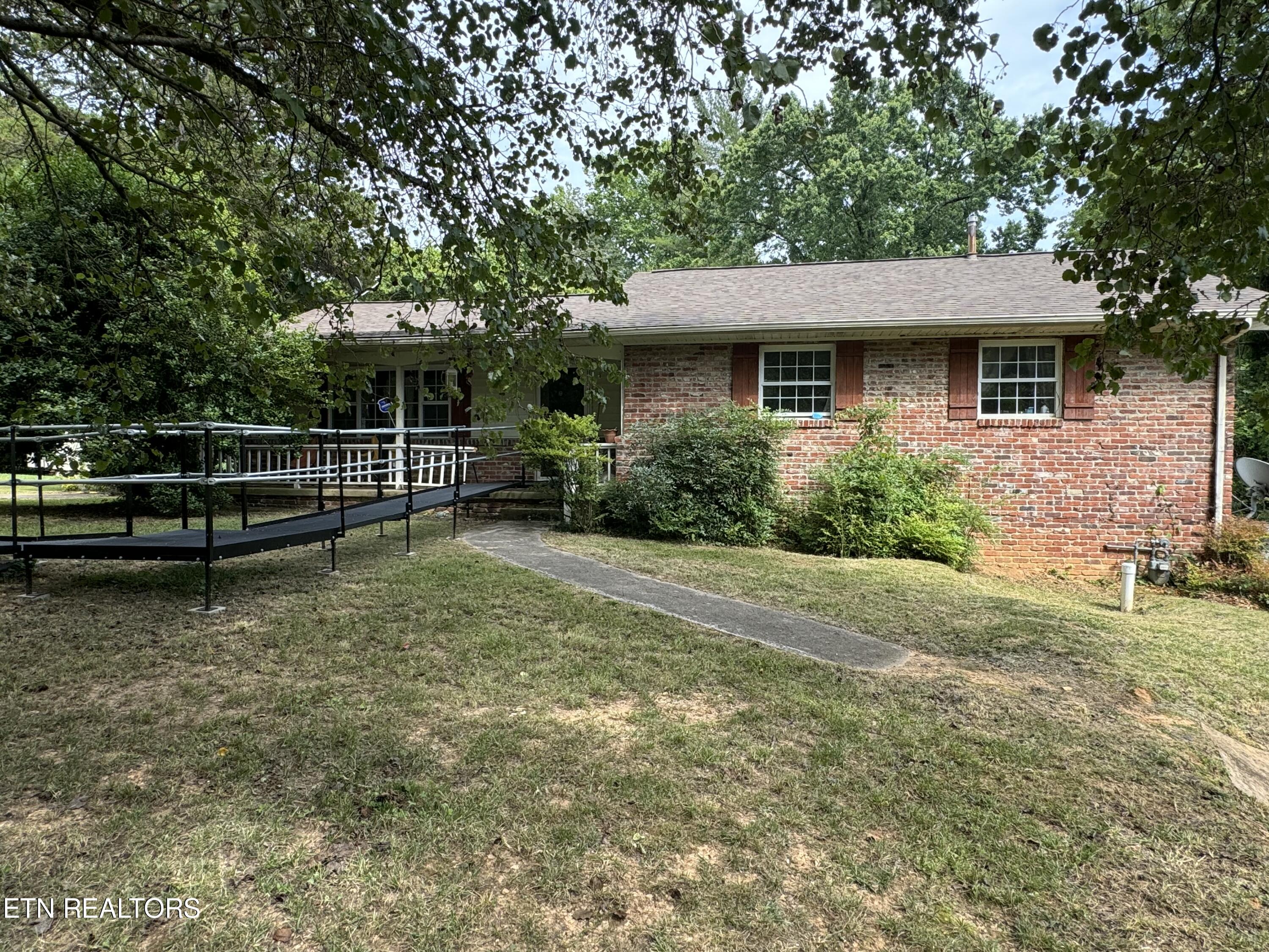 104 Newhaven Road Oak Ridge TN 37830