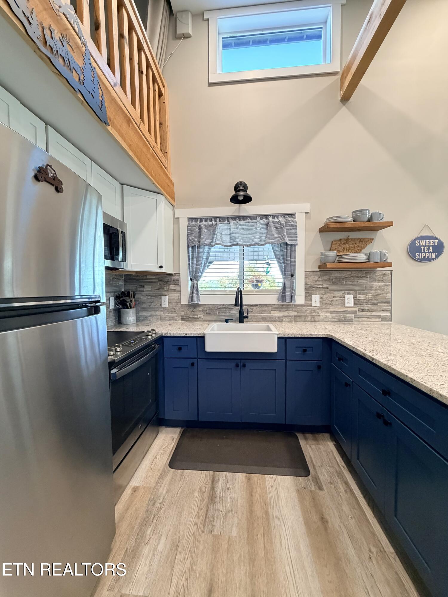 420 Mariner Point Road Lafollette TN 37766
